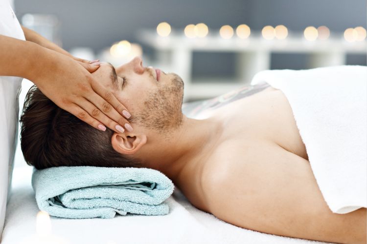 Massagen buchen im Urlaub auf dem Bergbauernhof Gschoßlehen